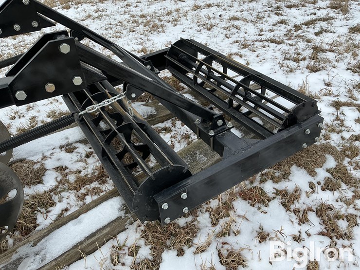 blu-jet-track-closer-image-14