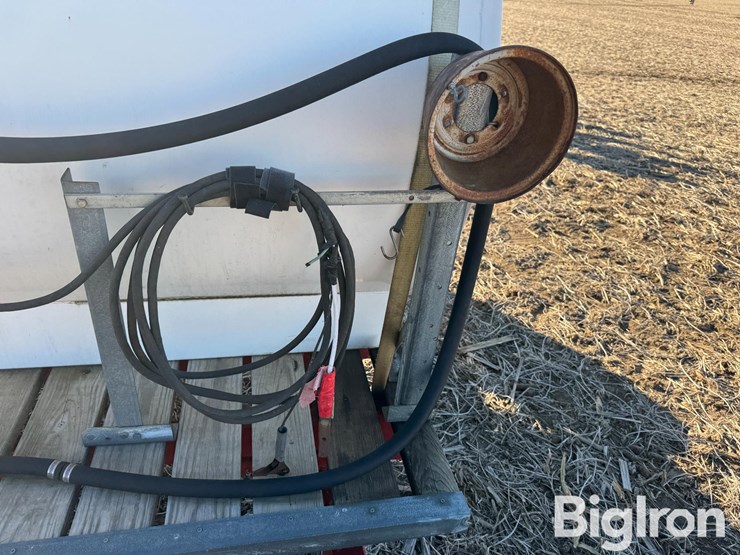 500-gallon-fuel-trailer-image-11