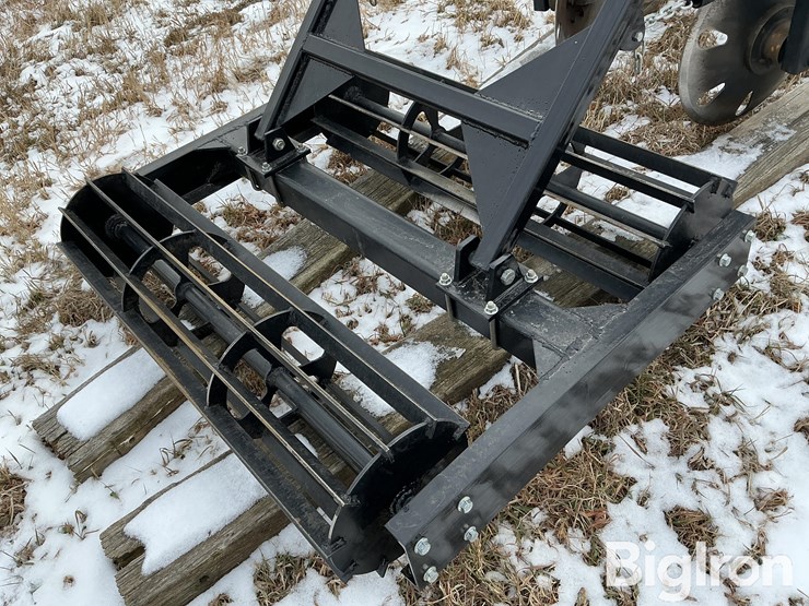 blu-jet-track-closer-image-15