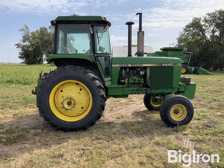 1980-john-deere-4440-image-4