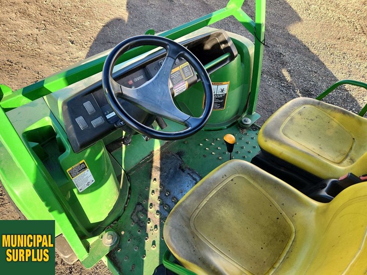 john-deere-gator-tx-image-15