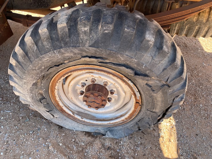 1975-ford-f250-image-12