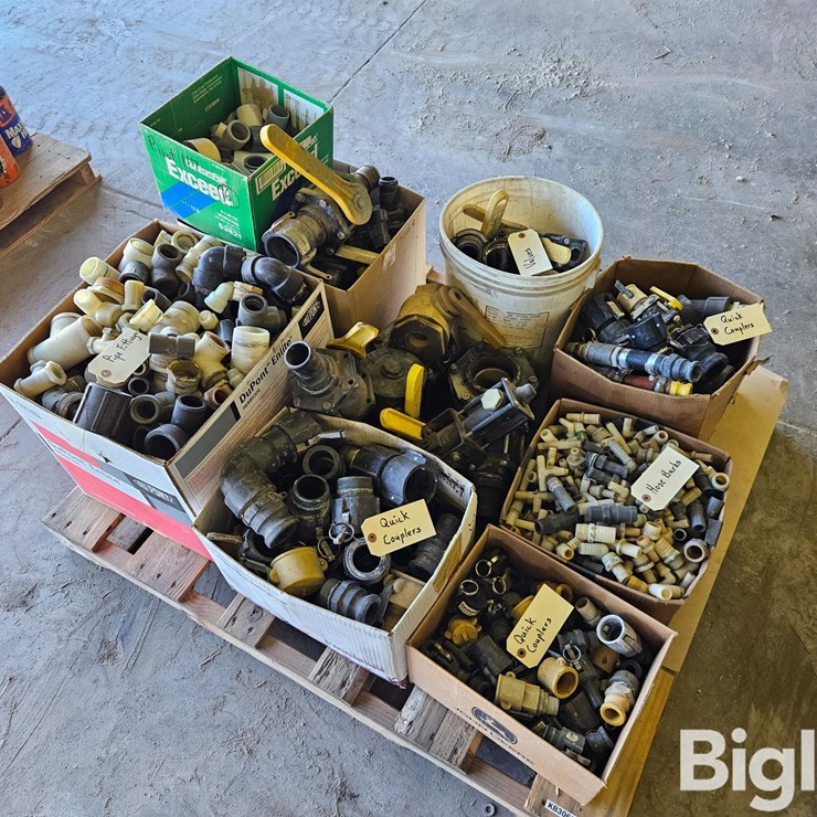 Plastic Pipe Fittings