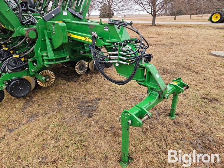 2012-john-deere-1790-ccs-image-10