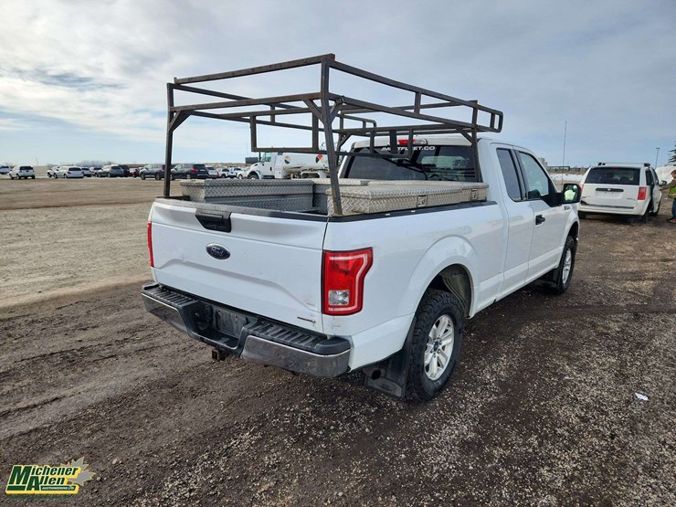 2015-ford-f150-xlt-image-5