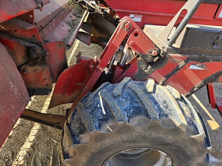 case-ih-8830-image-16