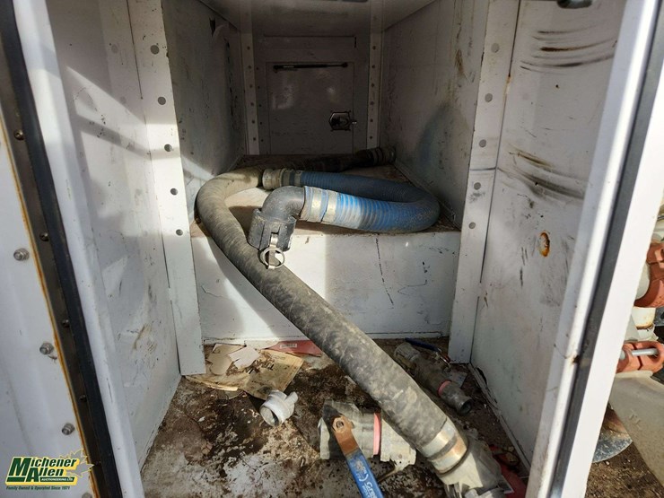 2008-international-durastar-4300-image-18