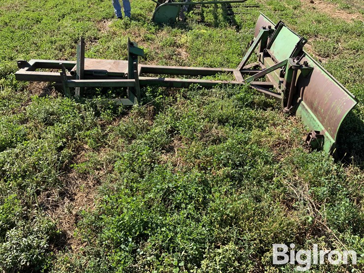 otter-belly-mount-blade-image-4