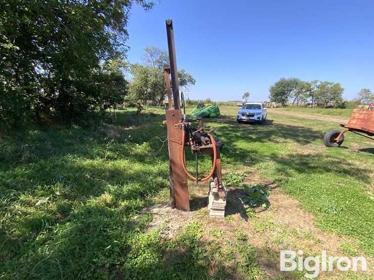 hydraulic-post-driver-image-4