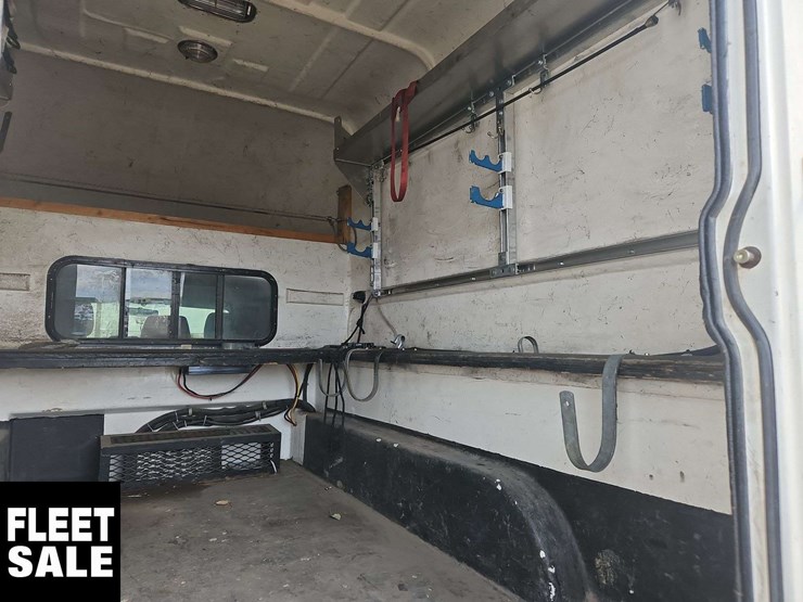 2012-ford-f350-image-40