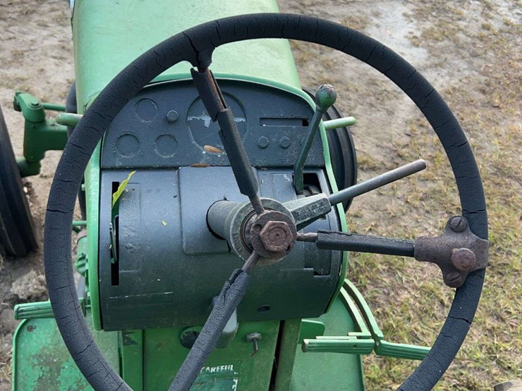 john-deere-3020-image-76