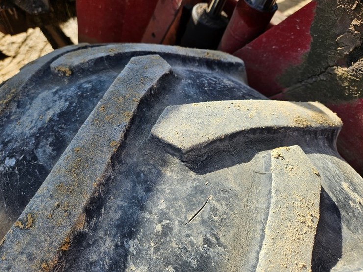 case-ih-8830-image-54