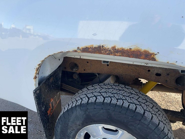 2013-gmc-sierra-2500hd-image-27