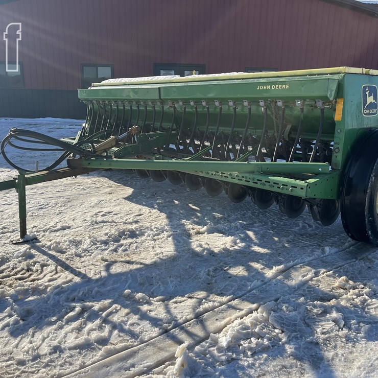 1989 JOHN DEERE 8300