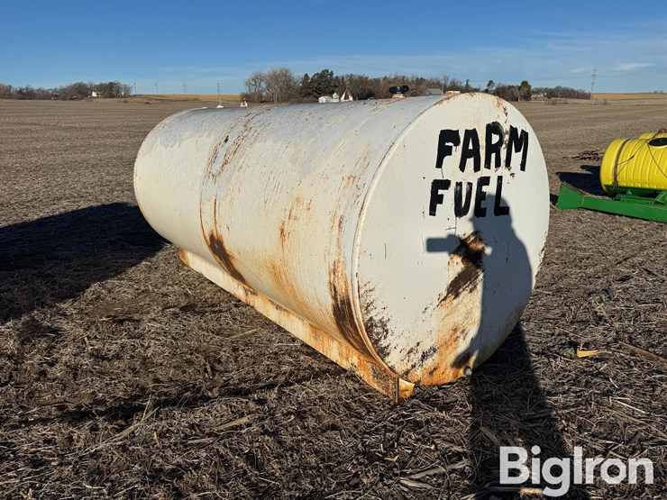 2000-gallon-fuel-tank-image-3