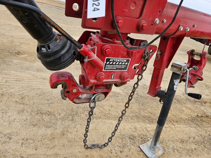 new-holland-h7450-image-11