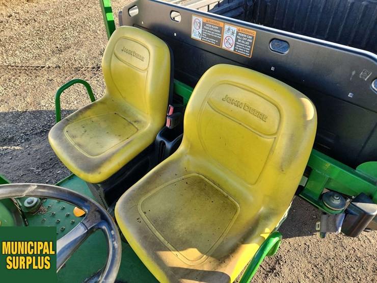 john-deere-gator-tx-image-19