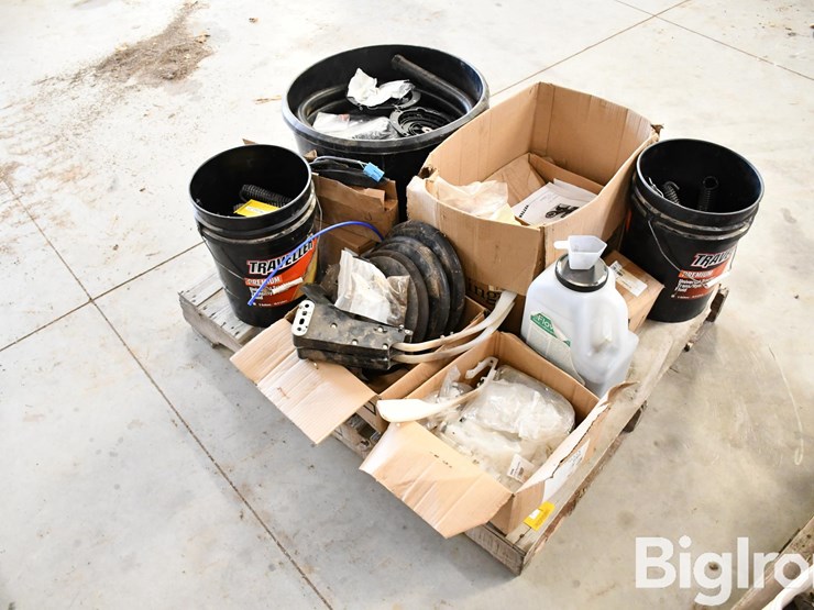 pallet-of-farm-support-image-7