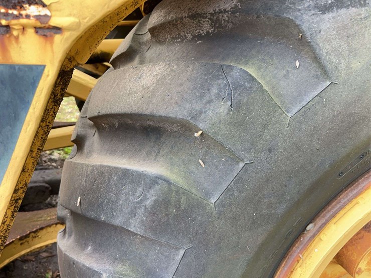 caterpillar-613c-image-45