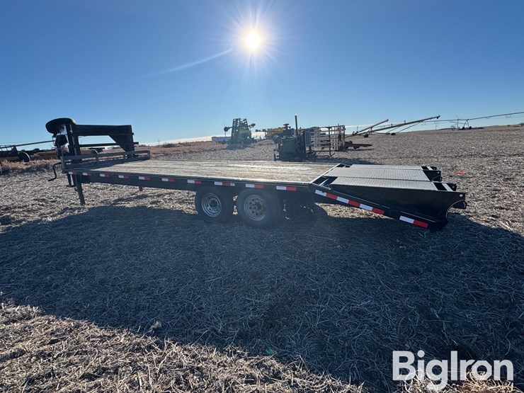 2011-delta-t/a-gooseneck-flatbed-trailer-image-8