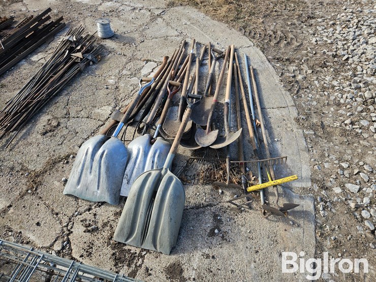 mesh-livestock-panels,-t-posts-&-fencing/livestock-items-image-15