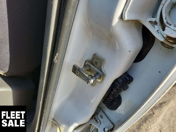 2006-gmc-sierra-3500-image-8