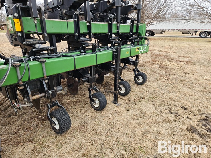 b&h-16r30-cultivator-image-12