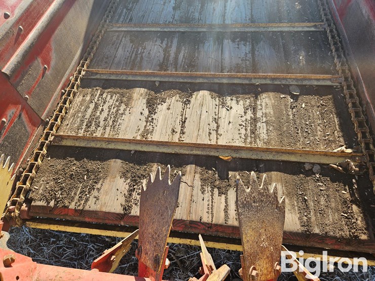 new-holland-519-image-20