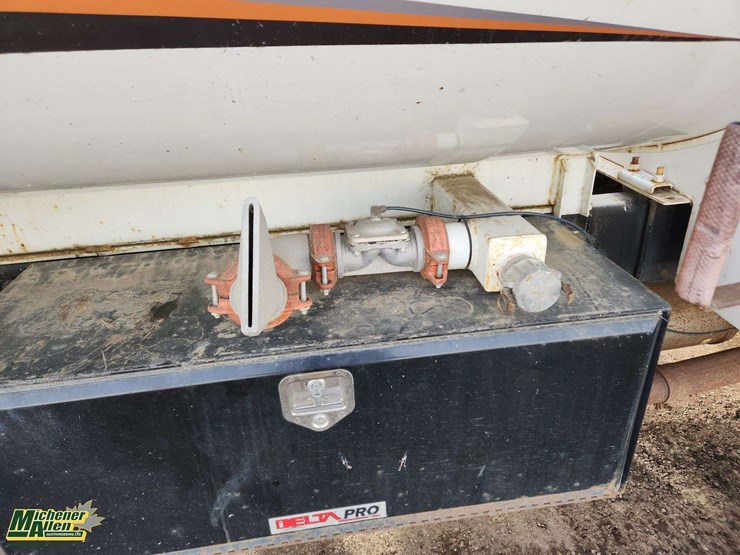 2008-international-durastar-4300-image-25