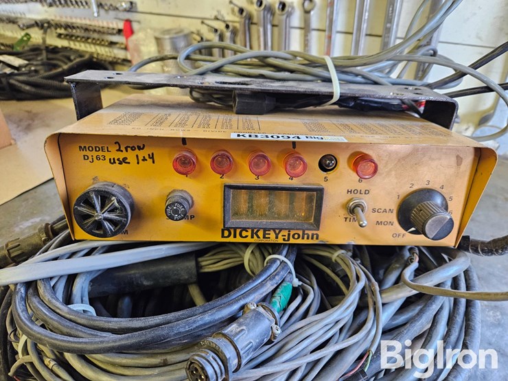 dickey-john-dj63-planter-monitor-image-5