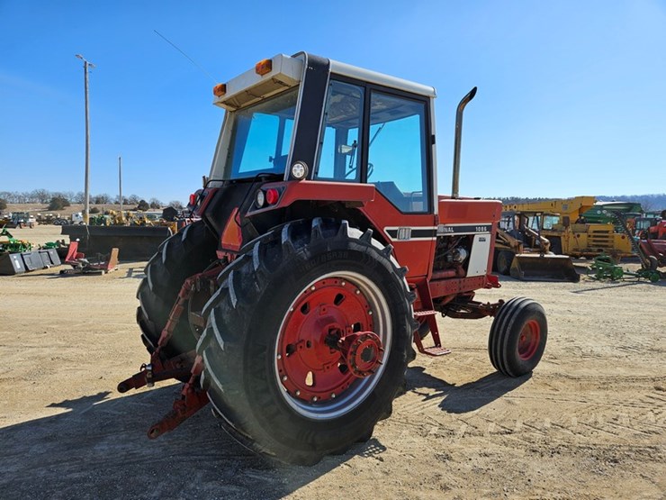 international-1086-image-5