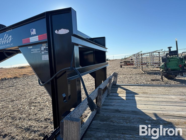 2011-delta-t/a-gooseneck-flatbed-trailer-image-17
