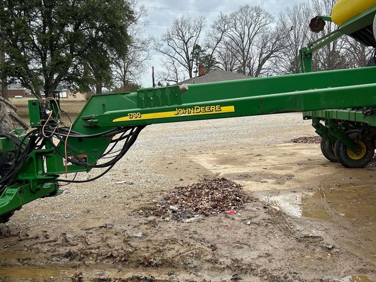 john-deere-1790-image-7