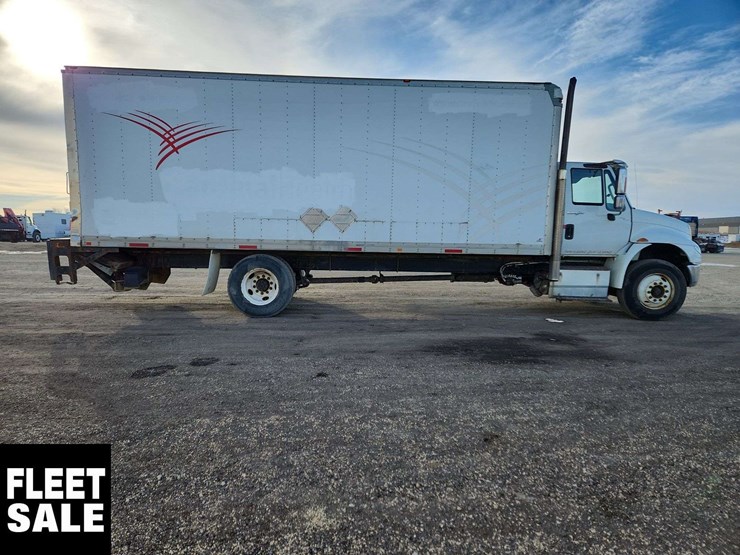 2015-international-durastar-4300-image-26