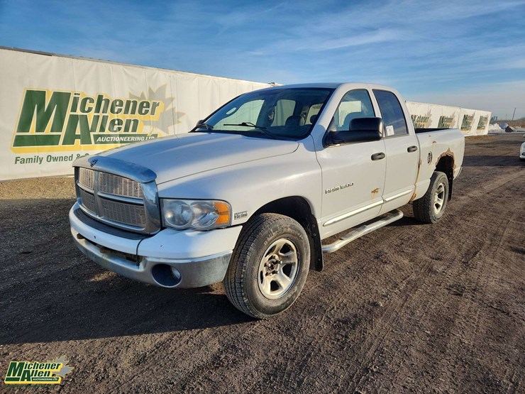 2004-dodge-ram-1500-image-1