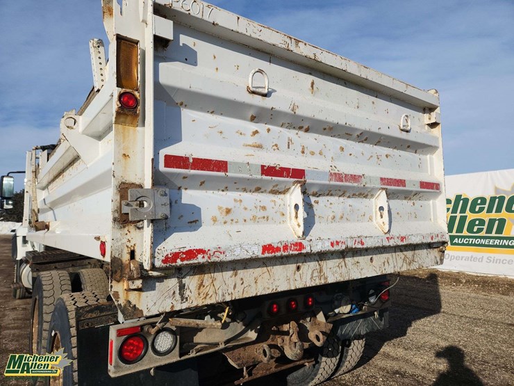 2012-international-workstar-7400-image-46