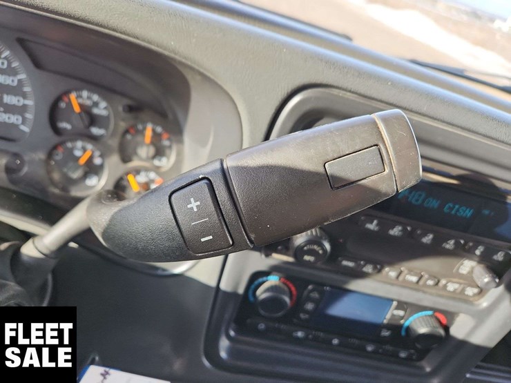 2006-gmc-sierra-3500-image-11