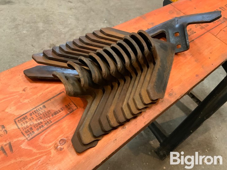 john-deere-cultivator-sweeps-image-5