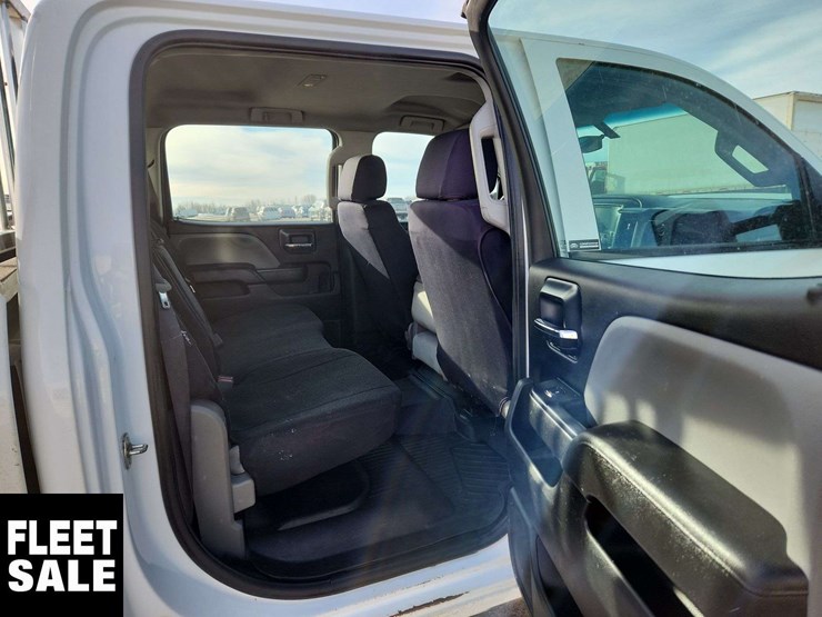 2018-gmc-sierra-2500hd-image-25