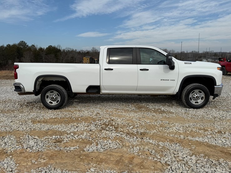 2022-chevrolet-silverado-2500-image-6