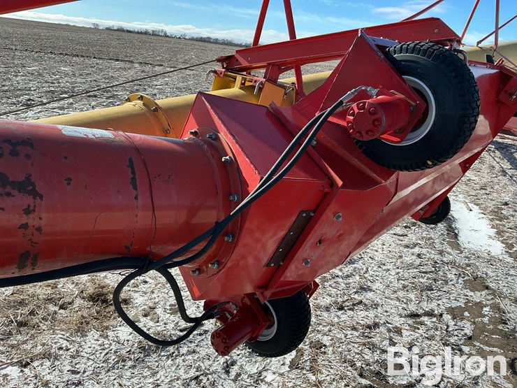 westfield-mk130-91-grain-auger-w/swing-hopper-image-19