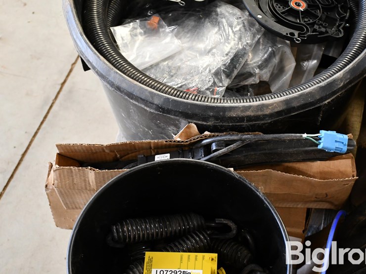 pallet-of-farm-support-image-10