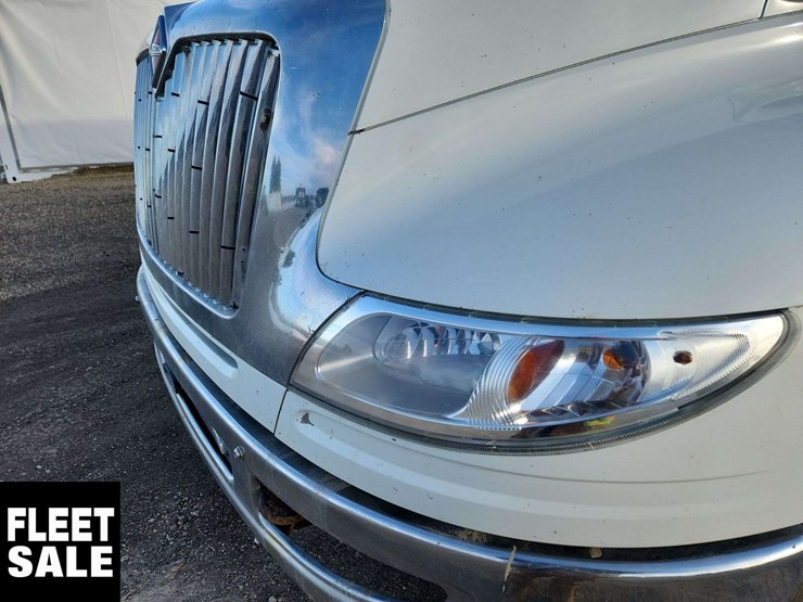 2015-international-durastar-4300-image-34