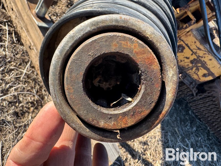 alamo-15'-batwing-rotary-shredder-image-11