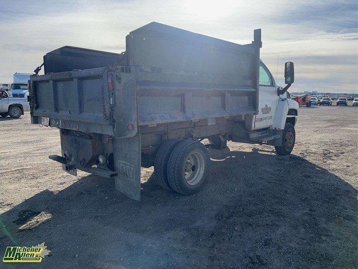 2006-gmc-topkick-c5500-image-6