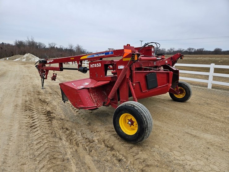 new-holland-h7450-image-3