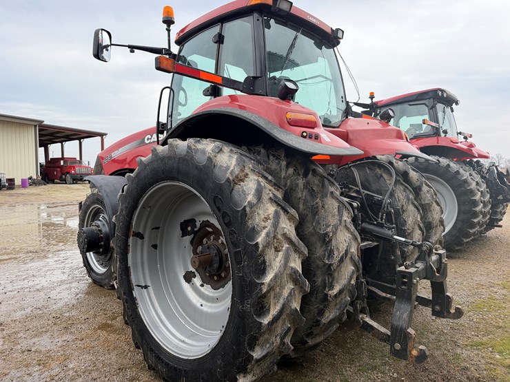 case-ih-235-image-4