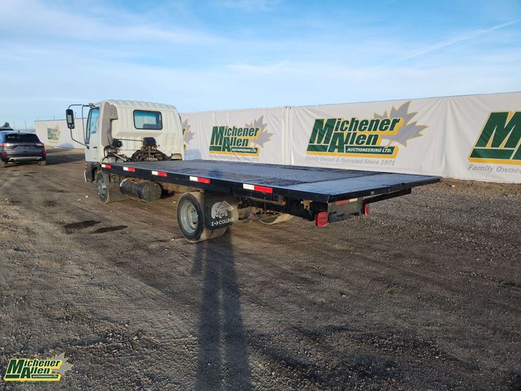 2004-hino-fb1817-image-3