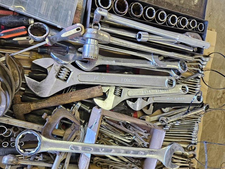 shop-hand-tools-&-power-tools-image-17