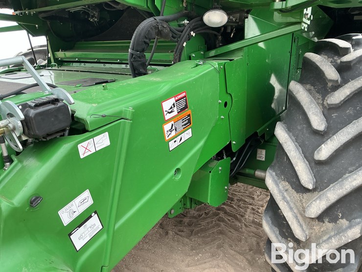 2015-john-deere-s680-image-14